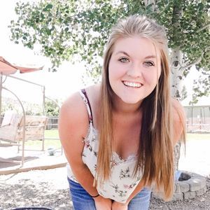 Meet your Posher, Ashley